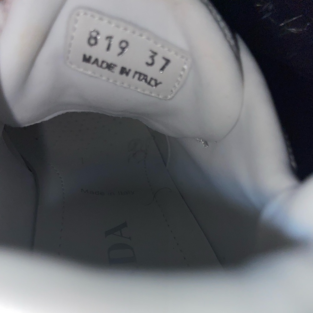Prada sneakers - Picture 2 of 8